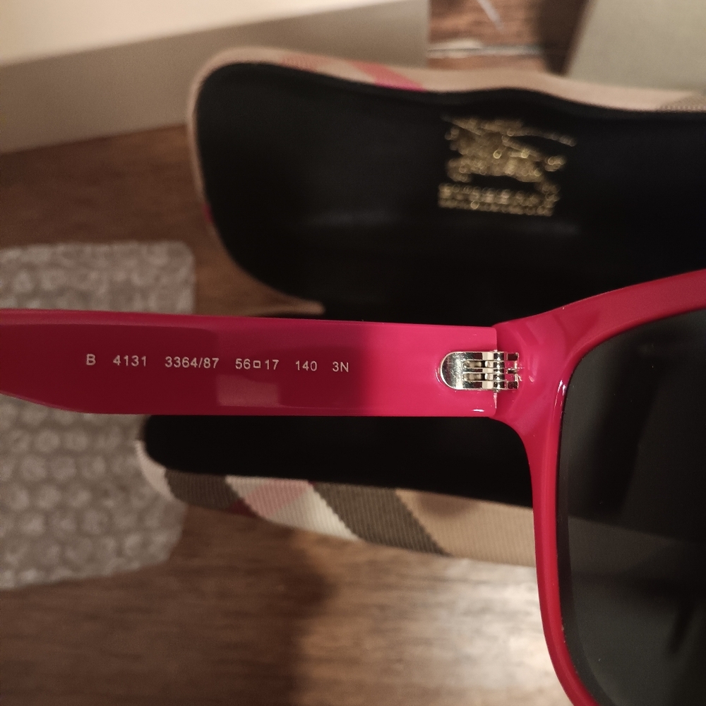 Burberry sunglasses